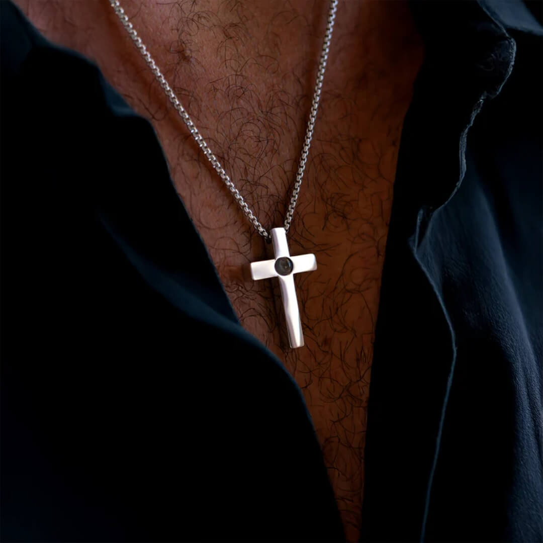COLLAR CRUZ PROYECTOR