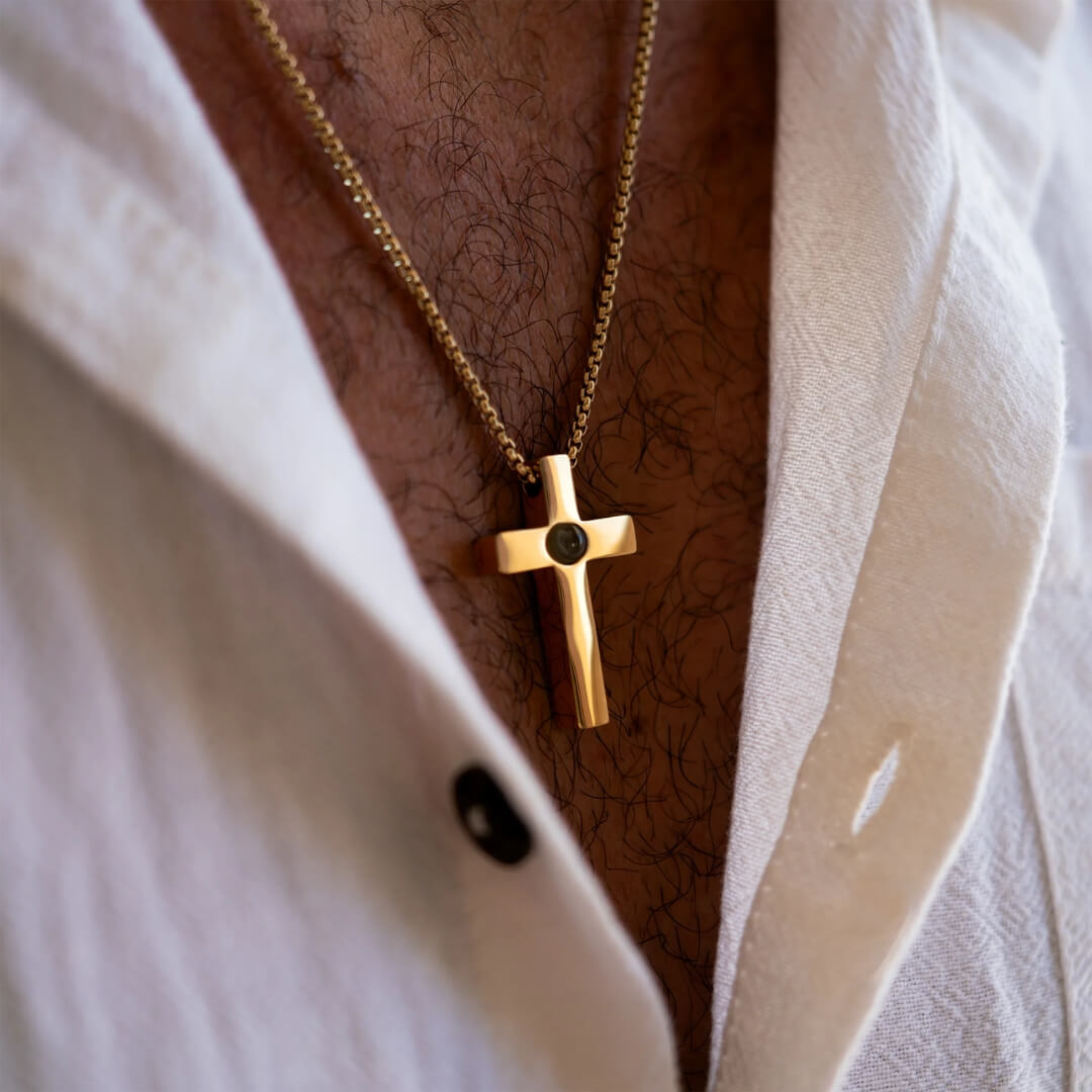 COLLAR CRUZ PROYECTOR